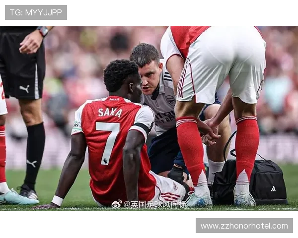 与顶级边锋竞争：萨卡如何争夺世界地位