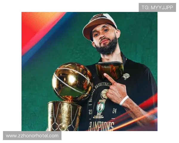 德里克·怀特利用挡拆制造空位三分提升球队外线火力